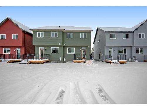 631 Rangeview Street Se, Calgary, AB - Outdoor With Deck Patio Veranda