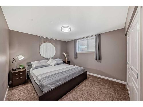 181 Muirfield Boulevard, Lyalta, AB - Indoor Photo Showing Bedroom