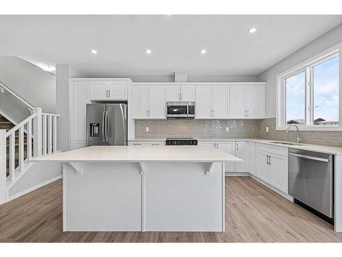 11 Cityline Manor Ne, Calgary, AB - Indoor Photo Showing Kitchen With Upgraded Kitchen