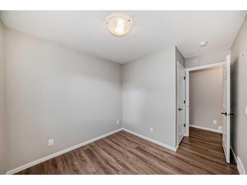 27 Cityline Heath Ne, Calgary, AB - Indoor Photo Showing Other Room