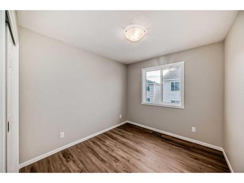 27 Cityline Heath Ne, Calgary, AB - Indoor Photo Showing Other Room