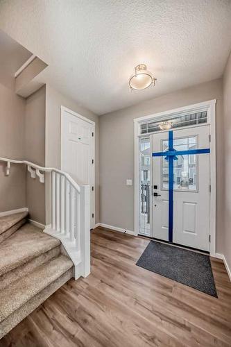 27 Cityline Heath Ne, Calgary, AB - Indoor Photo Showing Other Room