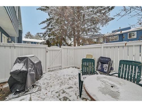 52-251 90 Avenue Sw, Calgary, AB - Outdoor With Deck Patio Veranda