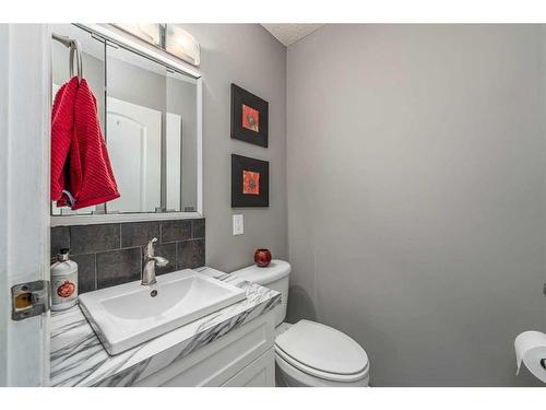 12-287 Southampton Drive Sw, Calgary, AB - Indoor Photo Showing Bathroom