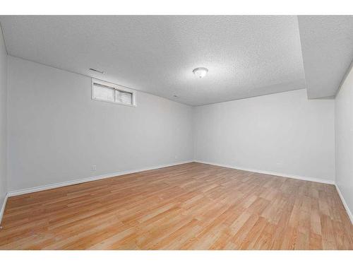 12-287 Southampton Drive Sw, Calgary, AB - Indoor Photo Showing Other Room