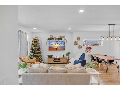 116 Walgrove Drive Se, Calgary, AB - Indoor Photo Showing Living Room