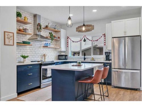 116 Walgrove Drive Se, Calgary, AB - Indoor Photo Showing Kitchen With Stainless Steel Kitchen With Upgraded Kitchen