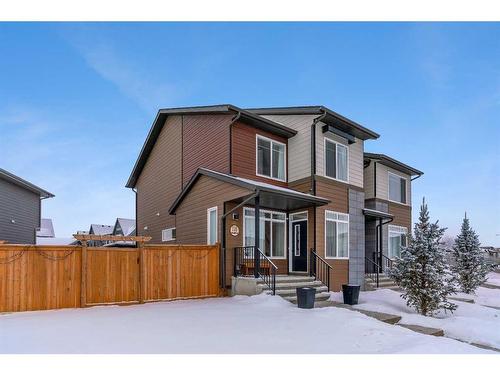 116 Walgrove Drive Se, Calgary, AB - Outdoor