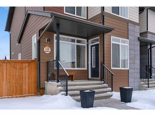 116 Walgrove Drive Se, Calgary, AB - Outdoor