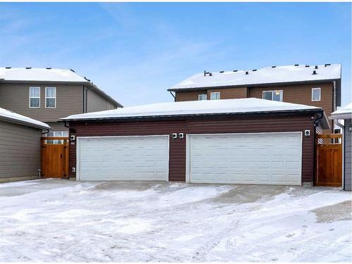 116 Walgrove Drive Se, Calgary, AB - Outdoor