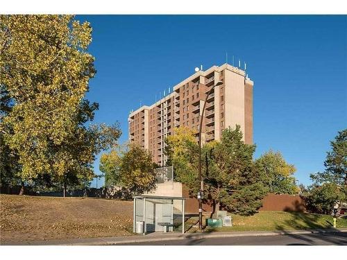 105-4944 Dalton Drive Nw, Calgary, AB - Outdoor With Facade