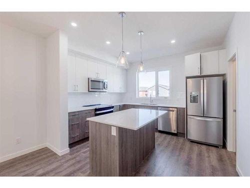 214-75 Evanscrest Common Nw Evanscrest Common Nw, Calgary, AB - Indoor Photo Showing Kitchen With Upgraded Kitchen