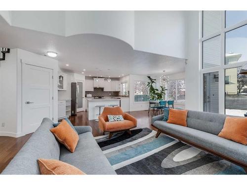 110 Cougarstone Terrace Sw, Calgary, AB - Indoor Photo Showing Living Room