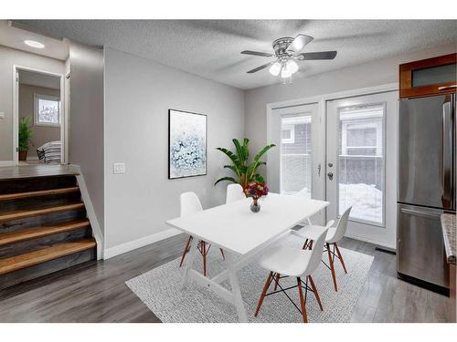 32 Castleridge Road Ne, Calgary, AB - Indoor Photo Showing Dining Room