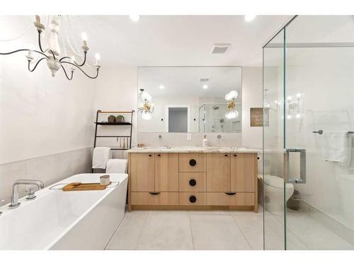 131 Canterbury Court Sw, Calgary, AB - Indoor Photo Showing Bathroom