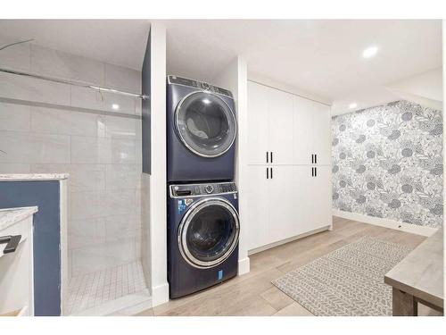 131 Canterbury Court Sw, Calgary, AB - Indoor Photo Showing Laundry Room