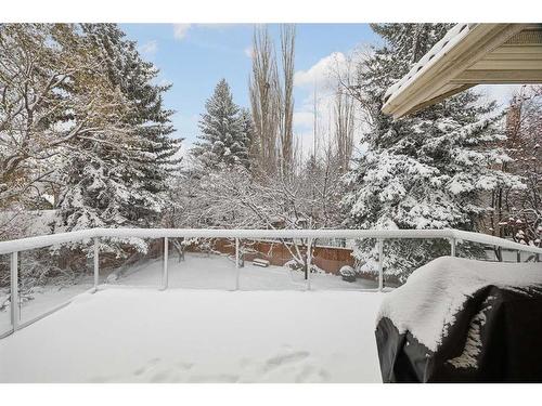 131 Canterbury Court Sw, Calgary, AB - Outdoor