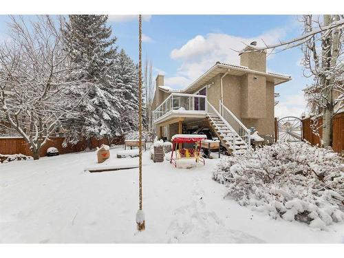 131 Canterbury Court Sw, Calgary, AB - Outdoor