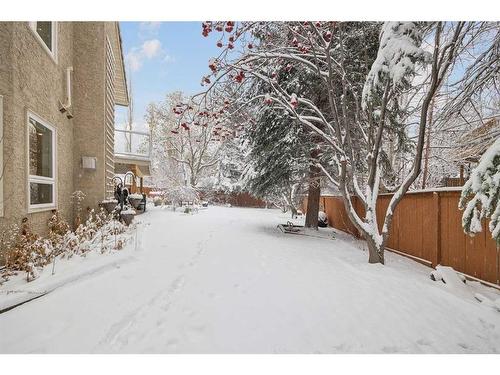 131 Canterbury Court Sw, Calgary, AB - Outdoor