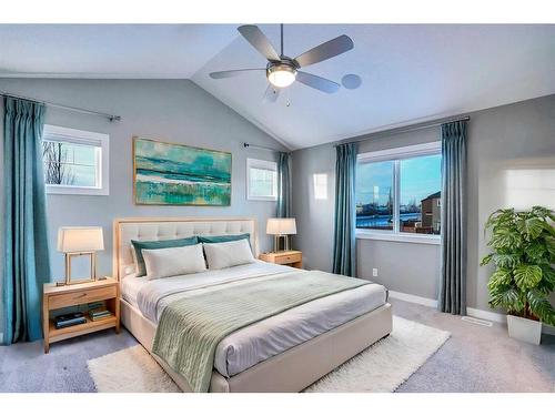 602 Edgefield Gate, Strathmore, AB - Indoor Photo Showing Bedroom