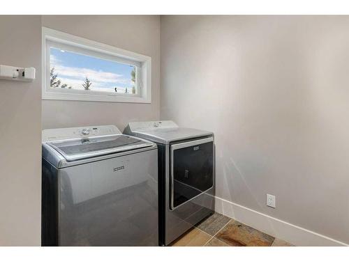 270009 Horse Creek Road, Rural Rocky View County, AB - Indoor Photo Showing Laundry Room