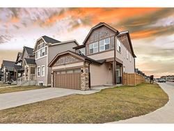 76 Skyview Point Crescent NE Calgary, AB T3N 0M1