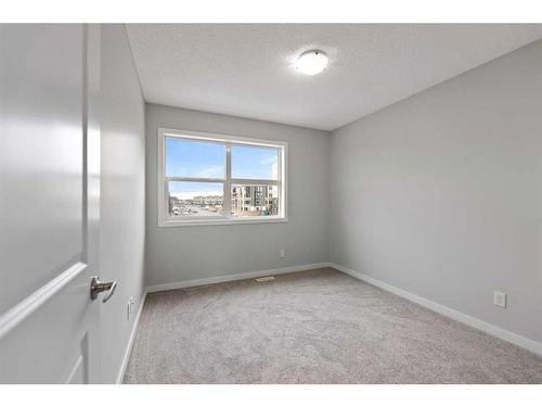 76 Skyview Point Crescent Ne, Calgary, AB - Indoor Photo Showing Other Room