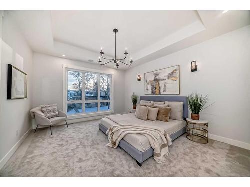 440 23 Avenue Nw, Calgary, AB - Indoor Photo Showing Bedroom