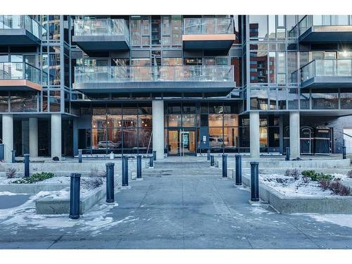 310-730 2 Avenue Sw, Calgary, AB - Outdoor