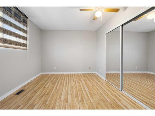 992 Rundlecairn Way Ne, Calgary, AB - Indoor Photo Showing Other Room