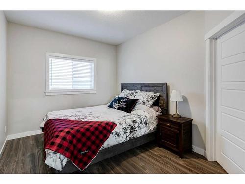 45 Mackenzie Way, Carstairs, AB - Indoor Photo Showing Bedroom