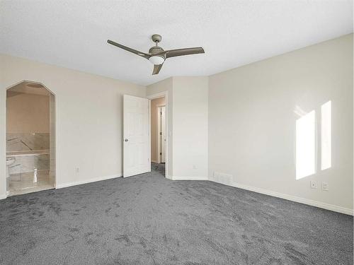 53 Chaparral Ridge Rise Se, Calgary, AB - Indoor Photo Showing Other Room