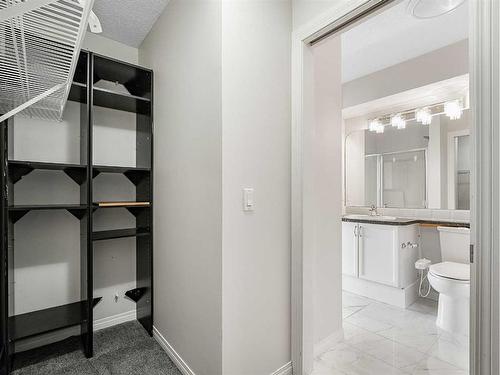 53 Chaparral Ridge Rise Se, Calgary, AB - Indoor Photo Showing Bathroom