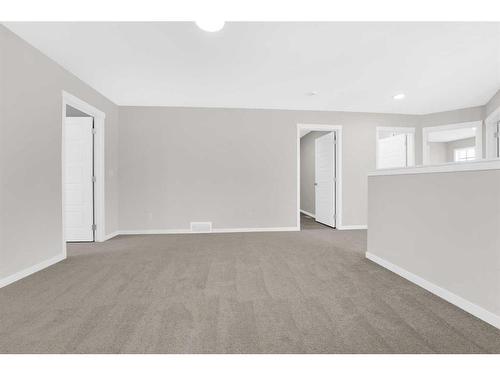 317 Corner Glen Way Ne, Calgary, AB - Indoor Photo Showing Other Room