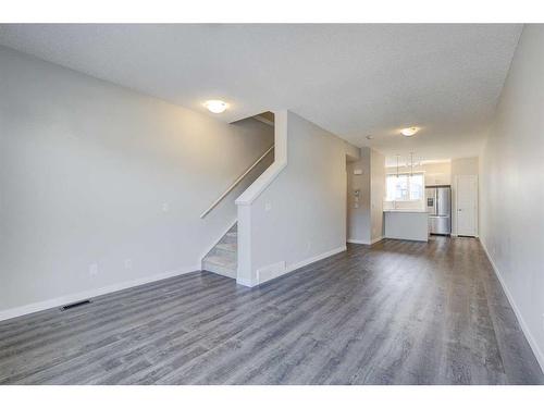 445-301 Redstone Boulevard Ne, Calgary, AB - Indoor Photo Showing Other Room