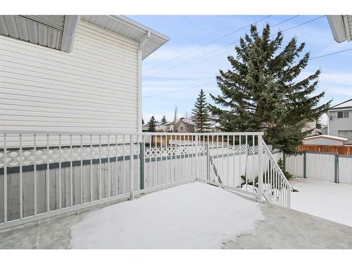 57 Citadel Gardens Nw, Calgary, AB - Outdoor With Exterior