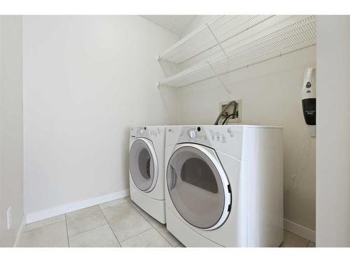 57 Citadel Gardens Nw, Calgary, AB - Indoor Photo Showing Laundry Room