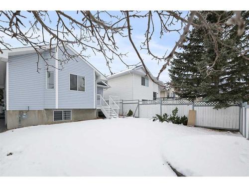 57 Citadel Gardens Nw, Calgary, AB - Outdoor