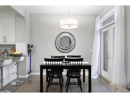 22 Kingfisher Crescent Se, Airdrie, AB - Indoor Photo Showing Dining Room