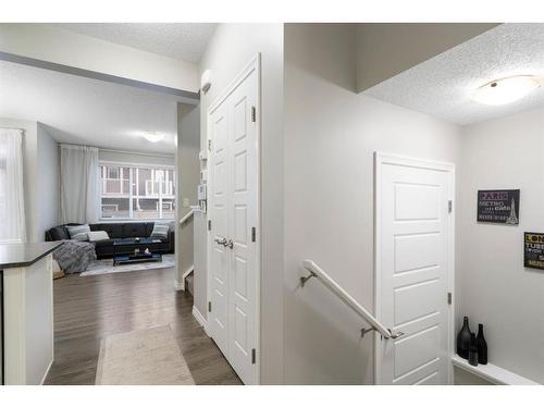 22 Kingfisher Crescent Se, Airdrie, AB - Indoor Photo Showing Other Room