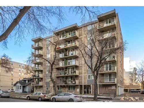 502-1312 13 Avenue Sw, Calgary, AB - Outdoor With Balcony With Facade