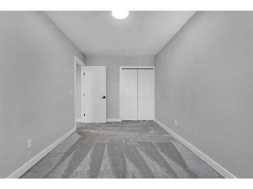 37-131 Templehill Drive Ne, Calgary, AB - Indoor Photo Showing Other Room