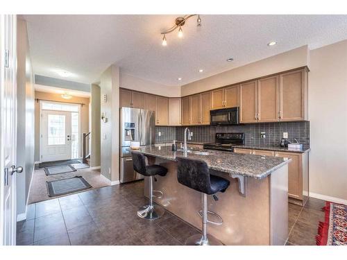 14 Cityscape Grove Ne, Calgary, AB - Indoor Photo Showing Kitchen