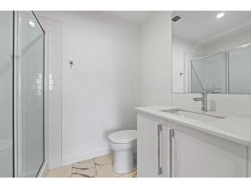 2411-111 Wolf Creek Drive Se, Calgary, AB - Indoor Photo Showing Bathroom