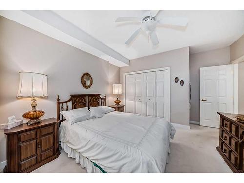 101-3412 Parkdale Boulevard Nw, Calgary, AB - Indoor Photo Showing Bedroom