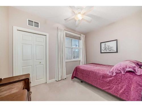 101-3412 Parkdale Boulevard Nw, Calgary, AB - Indoor Photo Showing Bedroom