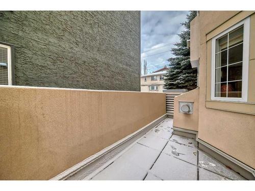 101-3412 Parkdale Boulevard Nw, Calgary, AB - Outdoor With Exterior