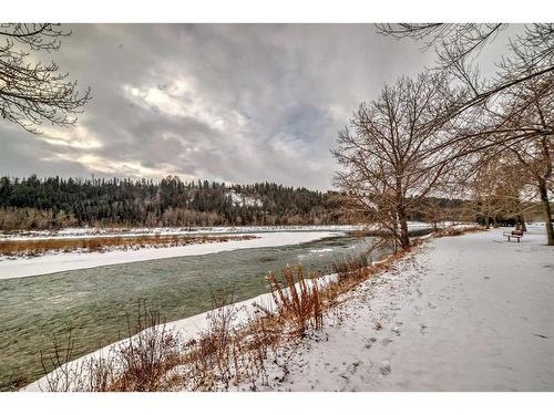 101-3412 Parkdale Boulevard Nw, Calgary, AB - Outdoor With View