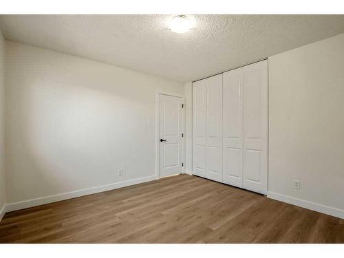 801 5 Street Se, High River, AB - Indoor Photo Showing Other Room