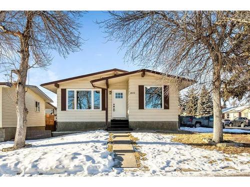 801 5 Street Se, High River, AB - Outdoor